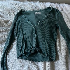 urban outfitters green lace top